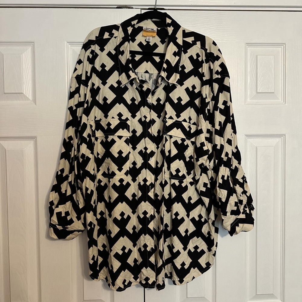 Black and White Geometric Button Down Shirt